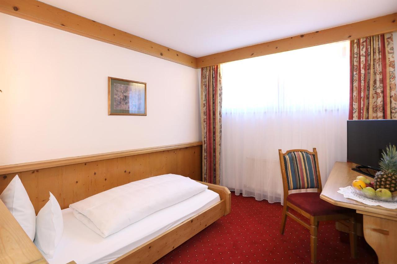 Hotel Almhof Neustift im Stubaital Kültér fotó